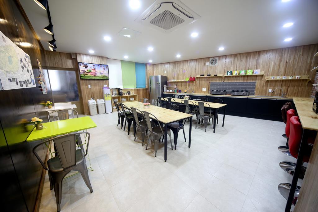 Ganse Guesthouse Jeju Exterior photo